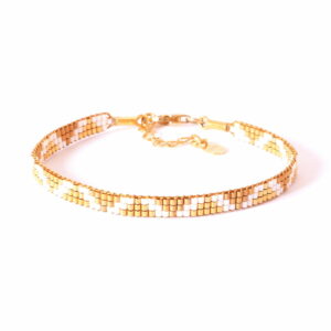 ulsera de tres filas dorado/dorado mate/blanco con diseño de triángulos